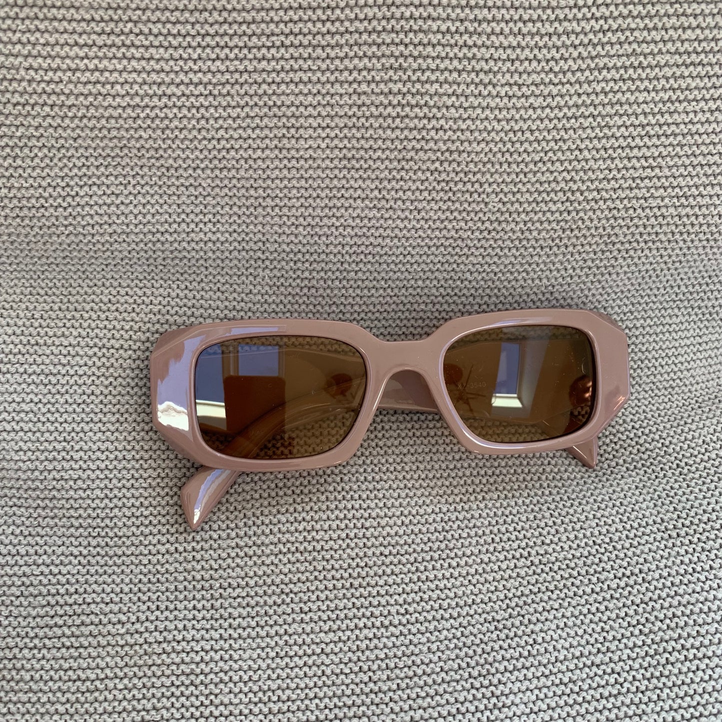 Sun glasses