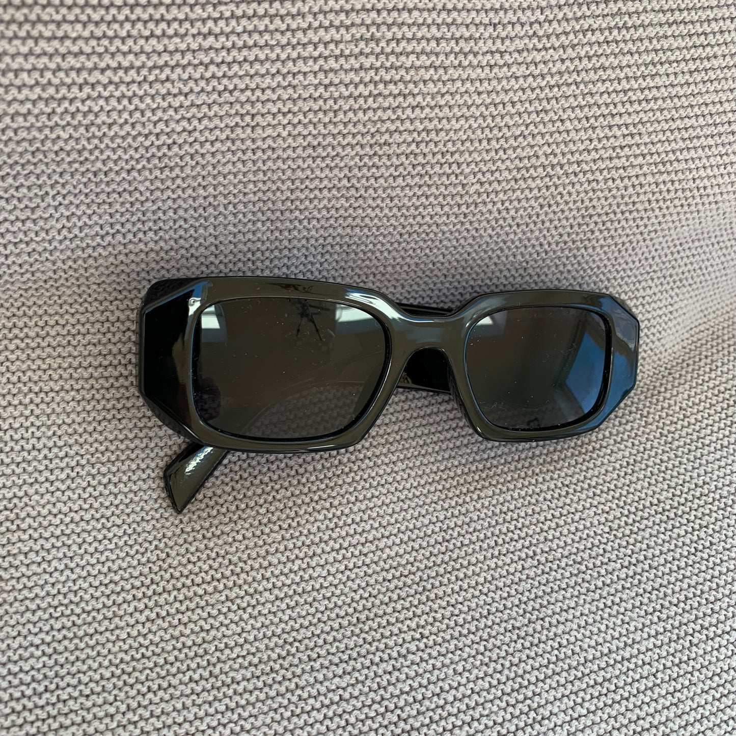 Sun glasses
