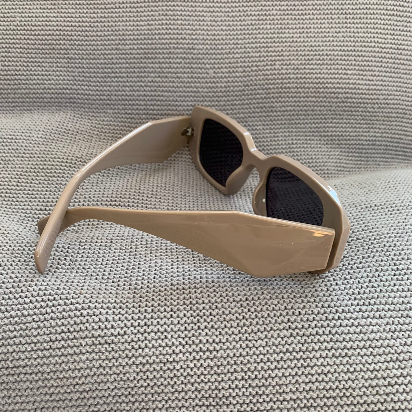 Sun glasses