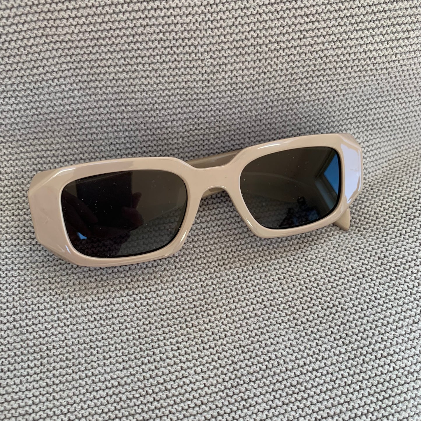 Sun glasses