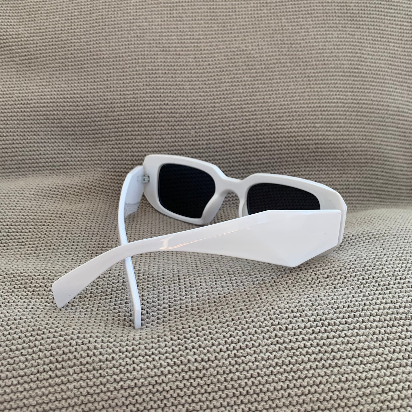 Sun glasses