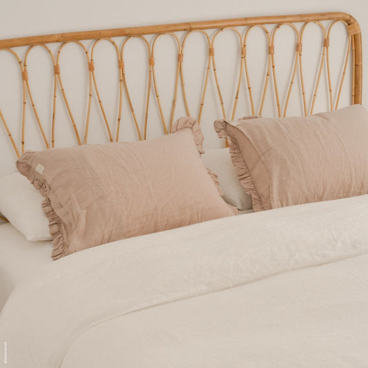 Linen Tales Pillowcase with Frills - choose between 6 different variants